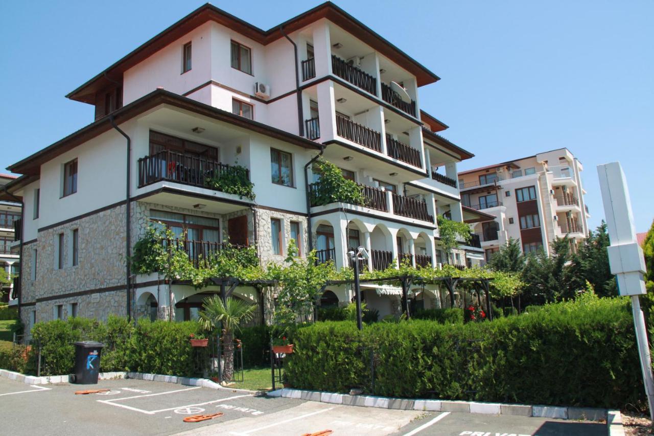Bademite Apartments Sveti Vlas Exterior photo