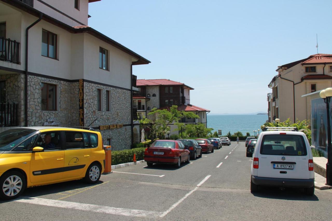 Bademite Apartments Sveti Vlas Exterior photo