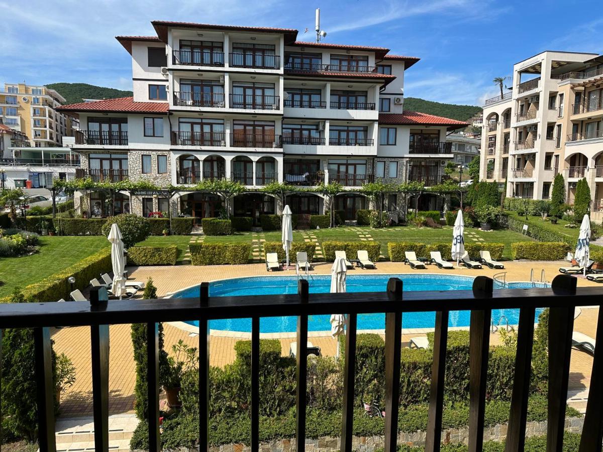 Bademite Apartments Sveti Vlas Exterior photo